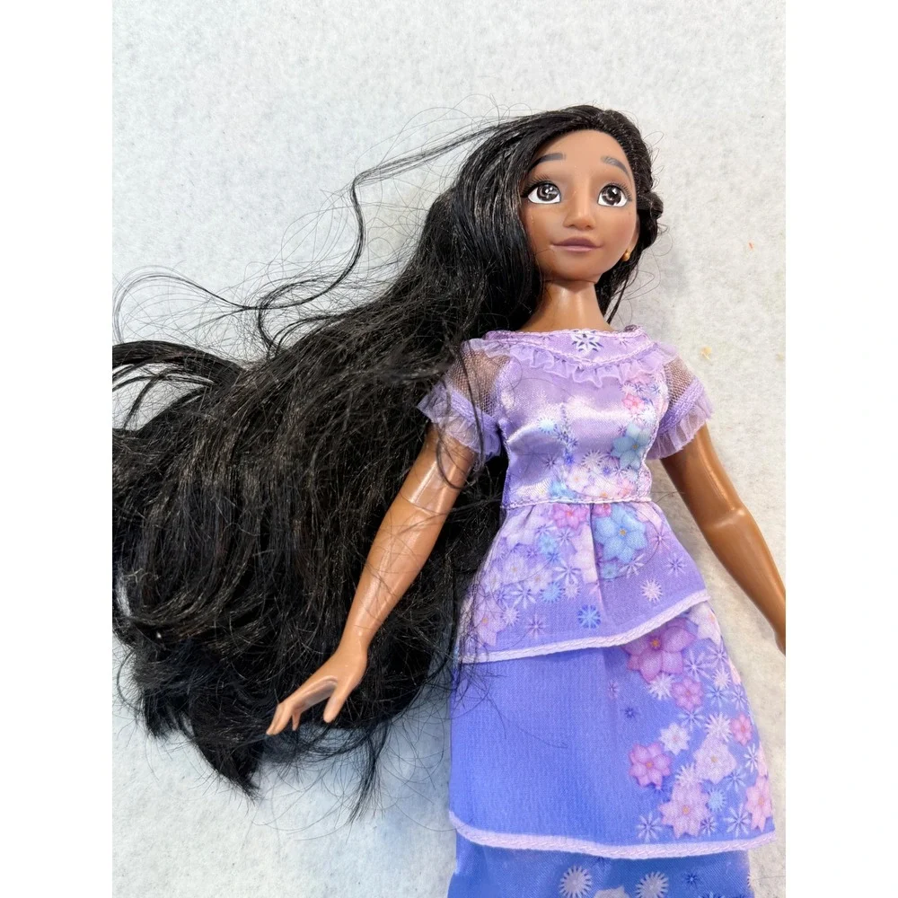 Disney Encanto Isabela Madrigal 11